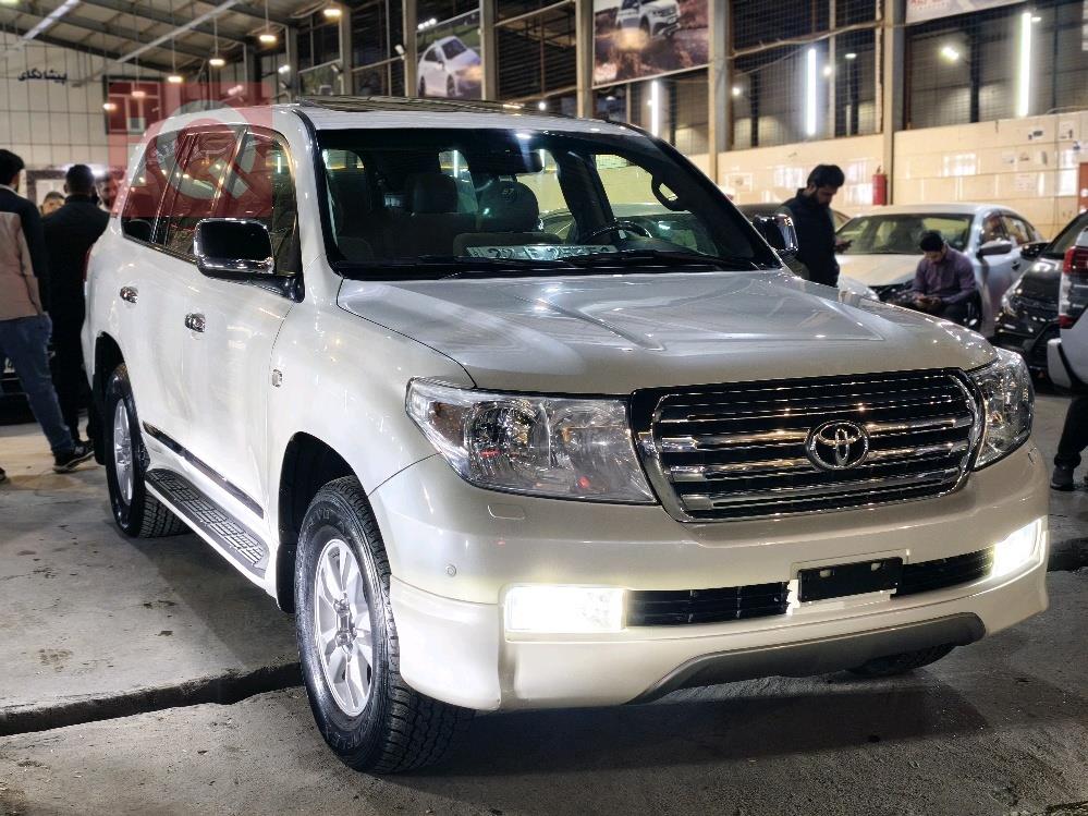 تويوتا لاندكروزر